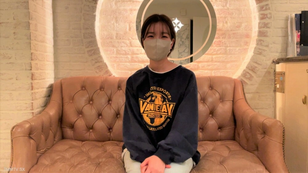 FC2-PPV-3746279 [Extra] นักศึกษาสาววัย 22 ปี ดูดีในชุดสั้น