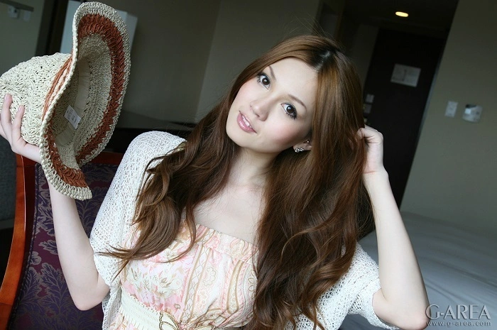 UNCEN GAREA-763 ผู้ชายทุกคนที่ถูตัวกันหันกลับมามอง
